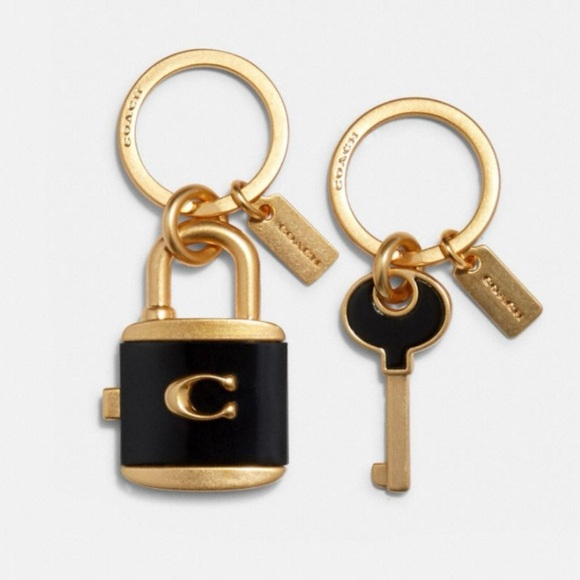 NWT Coach Lock and Key Bag Charm / Key Ring - Picture 1 of 13